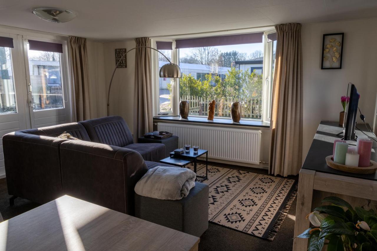 Luxe Chalet Strubben-Kniphorstbos Anloo Otel Dış mekan fotoğraf